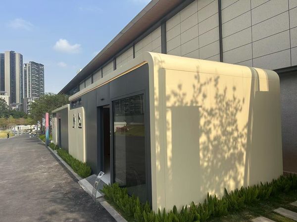 魔方驿站 · 深圳大运天地